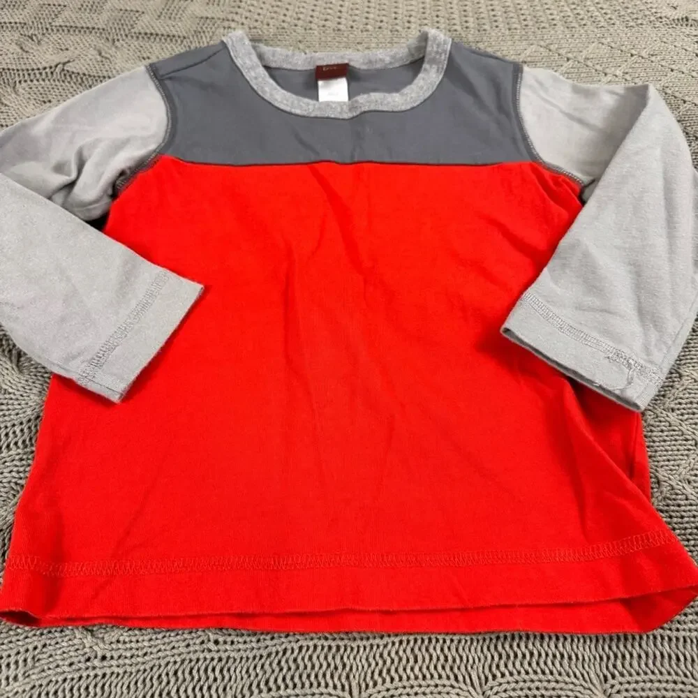 Tea Collection Gray & Red Color Block Long Sleeved Shirt ~ 2